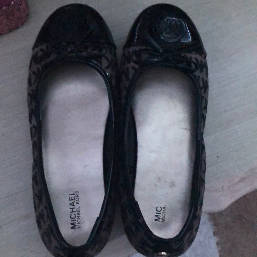 Micheal Micheal Kors Flat’s.